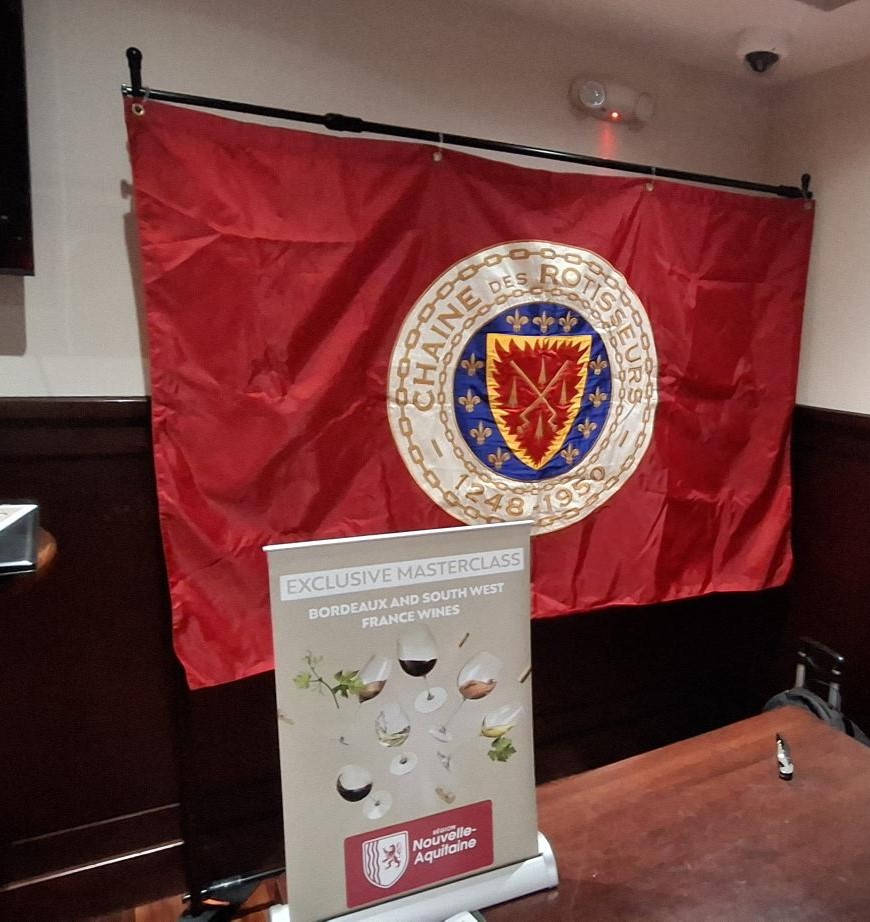 Lire la suite à propos de l’article WINEVOX partenaire de la Chaîne des Rotisseurs USA pour l’agence ANAA